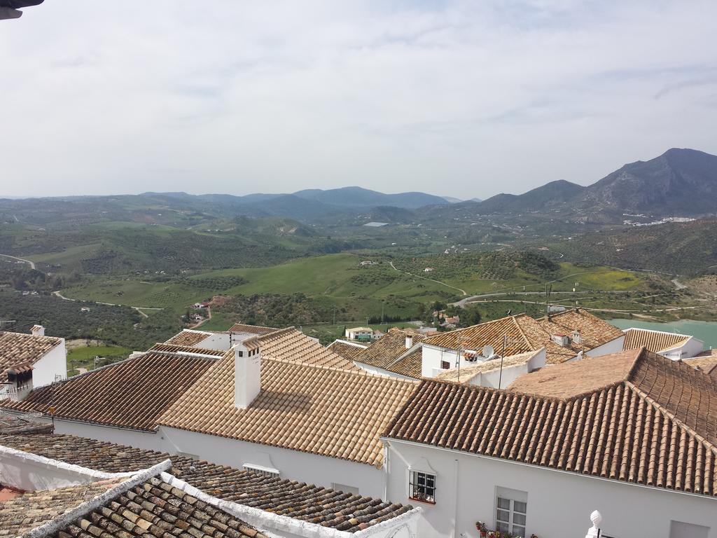 Plaza Principal Zahara - Magnifica Ubicacion Y Vistas Zahara De La Sierra Exterior foto